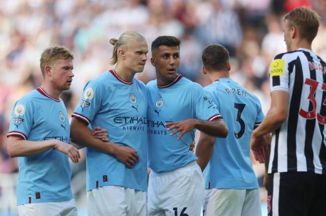 是在等待更 是在等待更